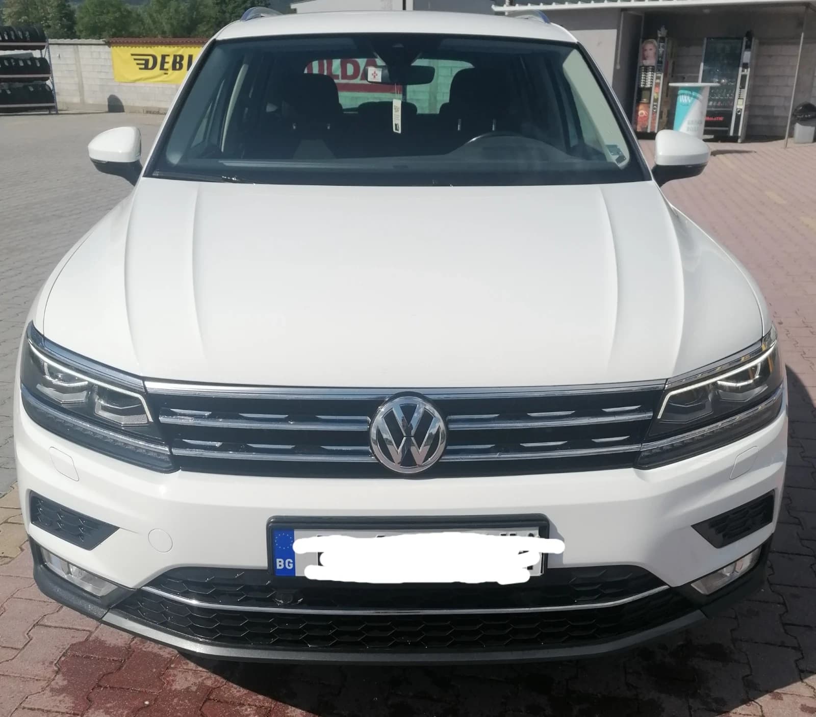 VW Tiguan Tiguan - 1