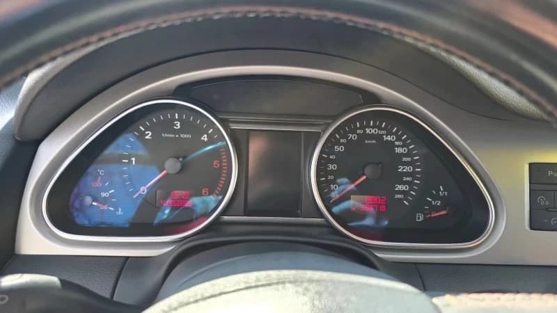Audi Q7 Q7 - Image 9