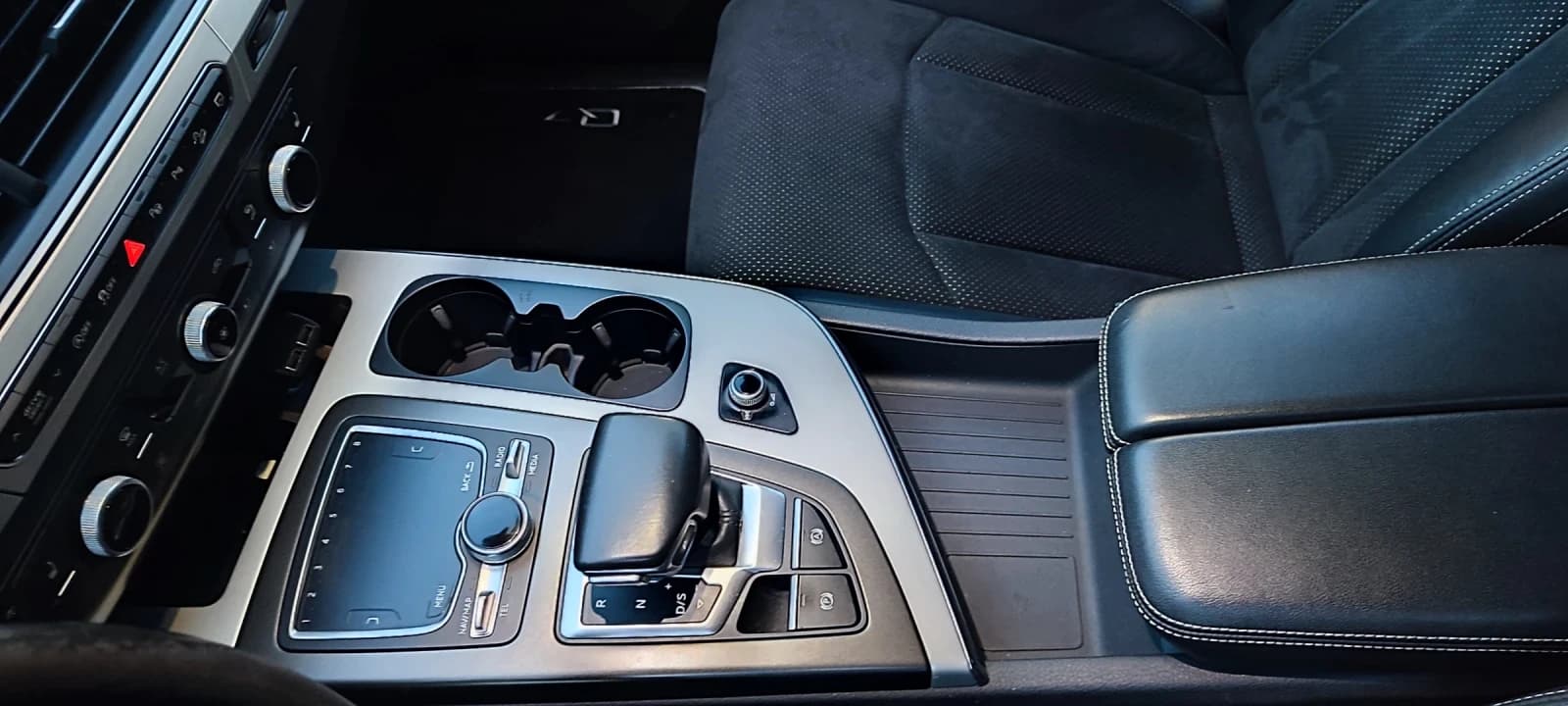 Audi Q7 Q7 - Image 8