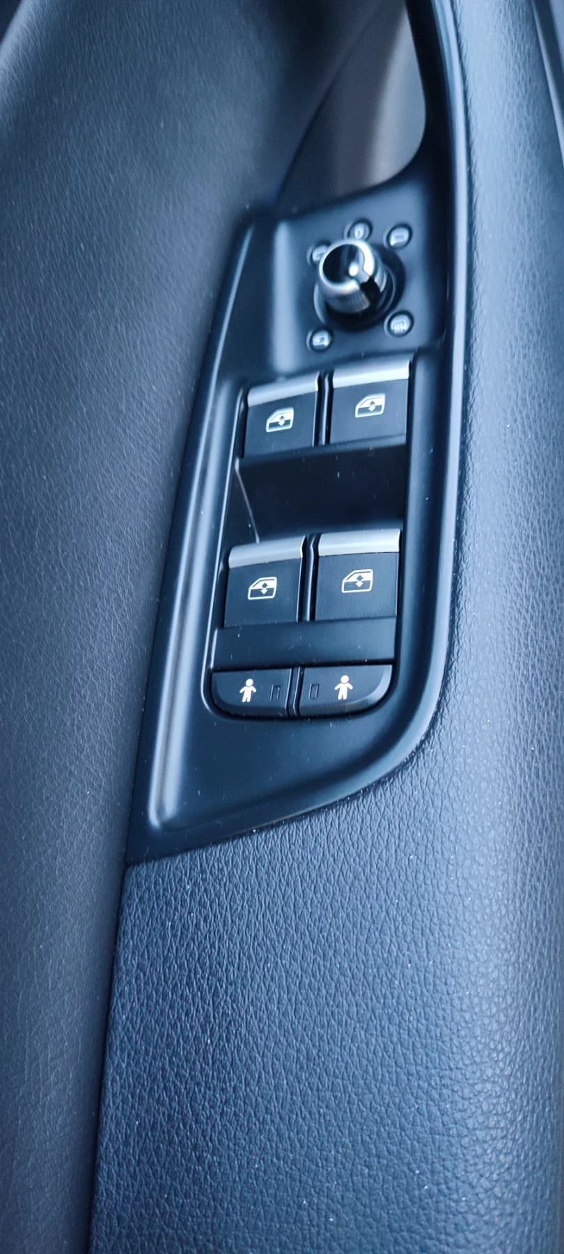 Audi Q7 Q7 - Image 9