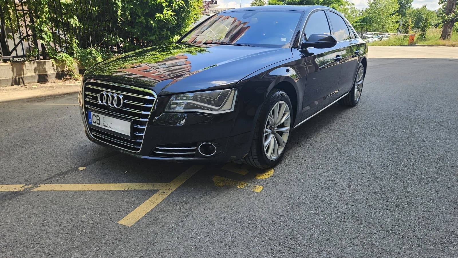 Audi A8 A8 - Image 2