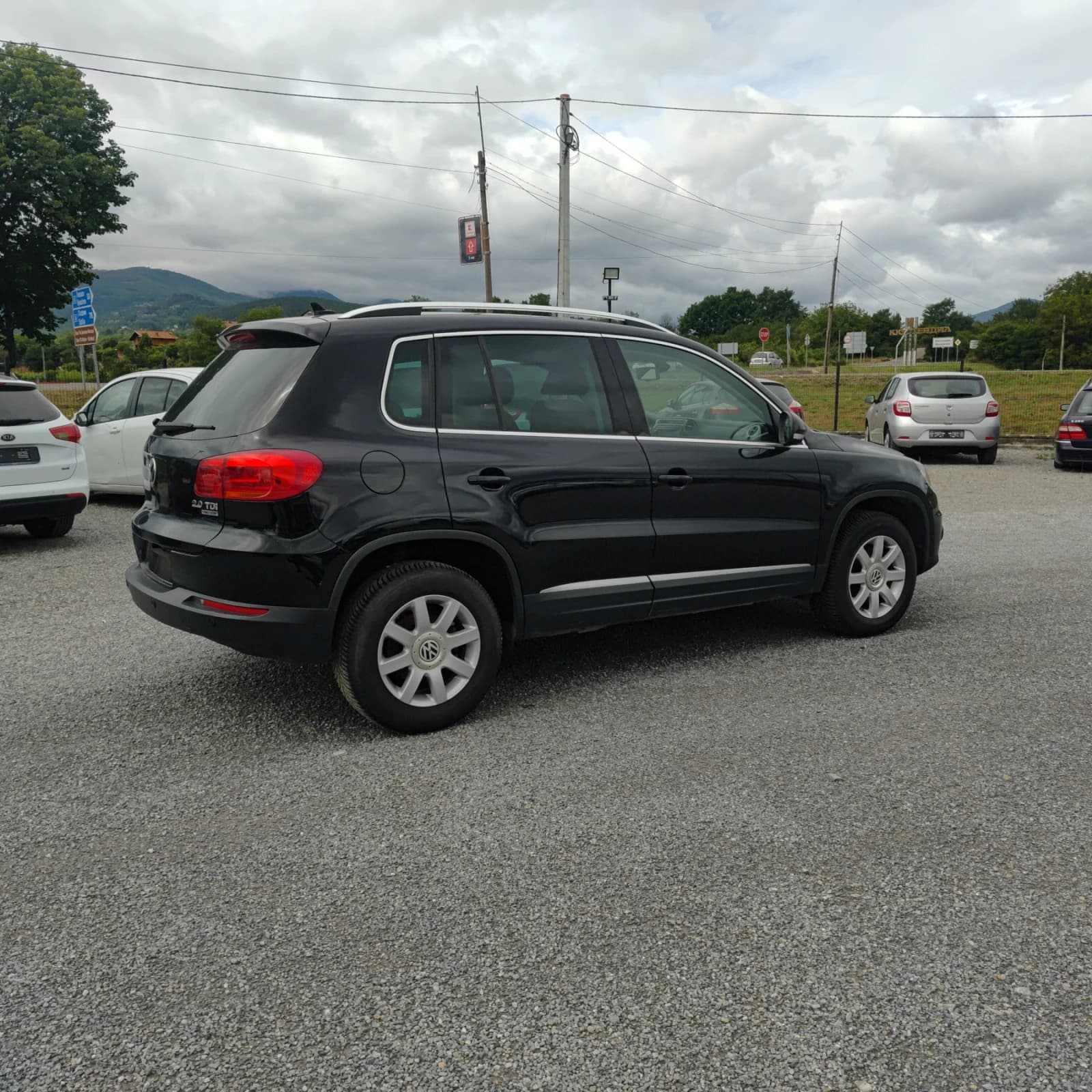 VW Tiguan Tiguan - Image 3