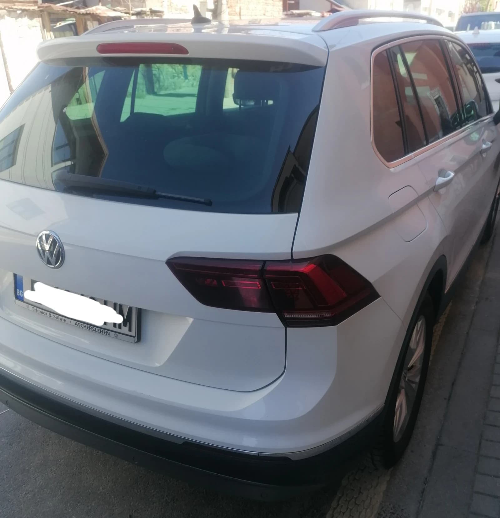 VW Tiguan Tiguan - Image 3