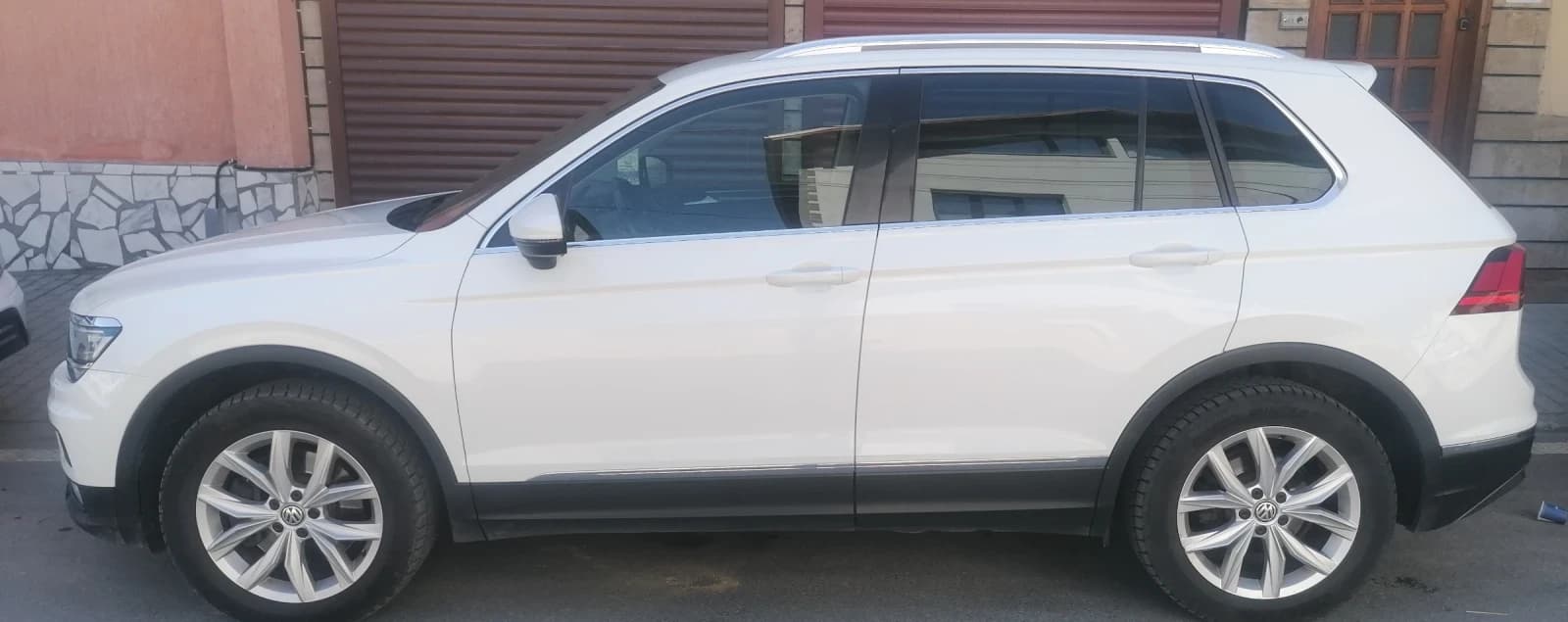 VW Tiguan Tiguan - Image 6
