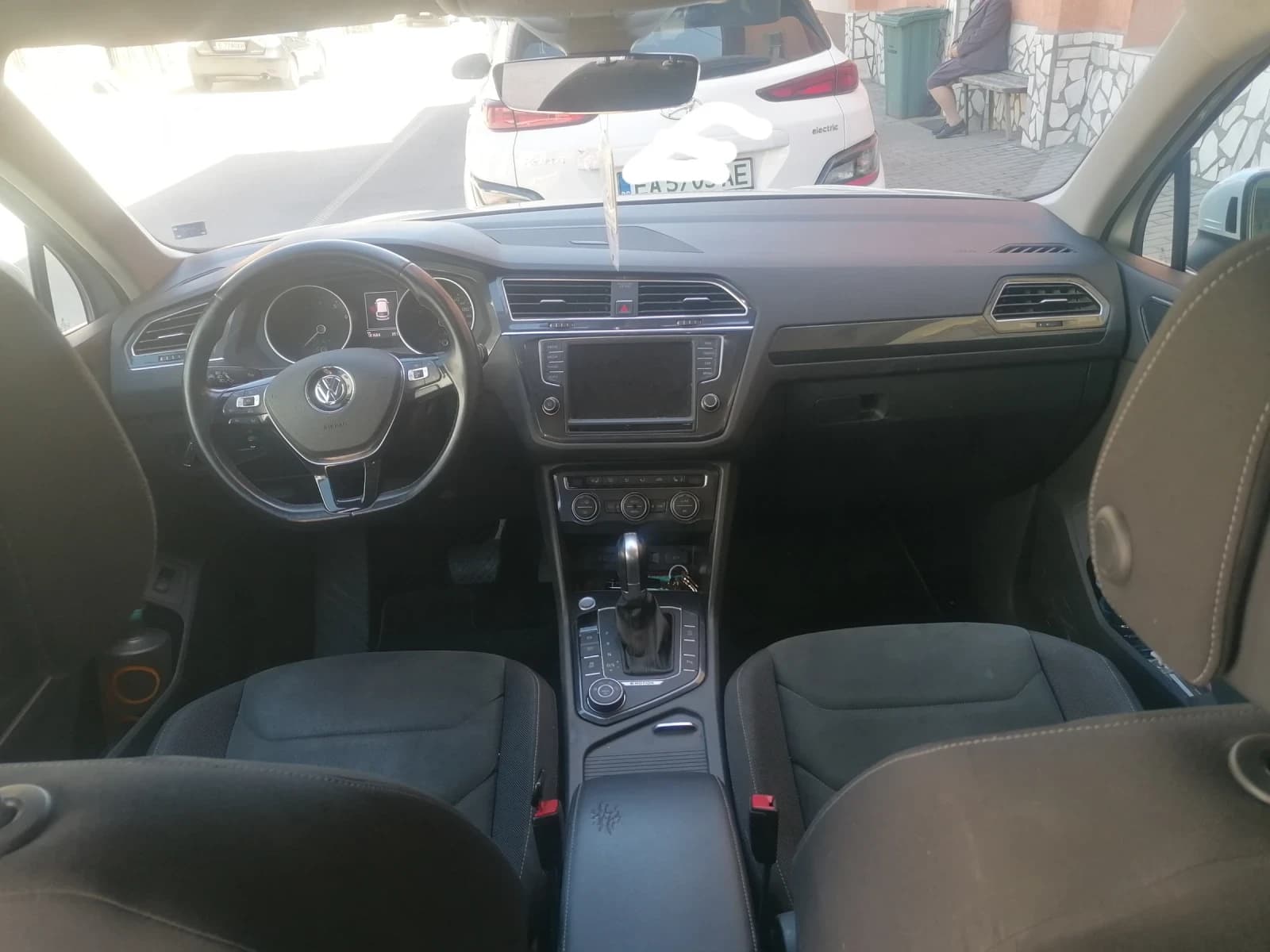 VW Tiguan Tiguan - Image 7