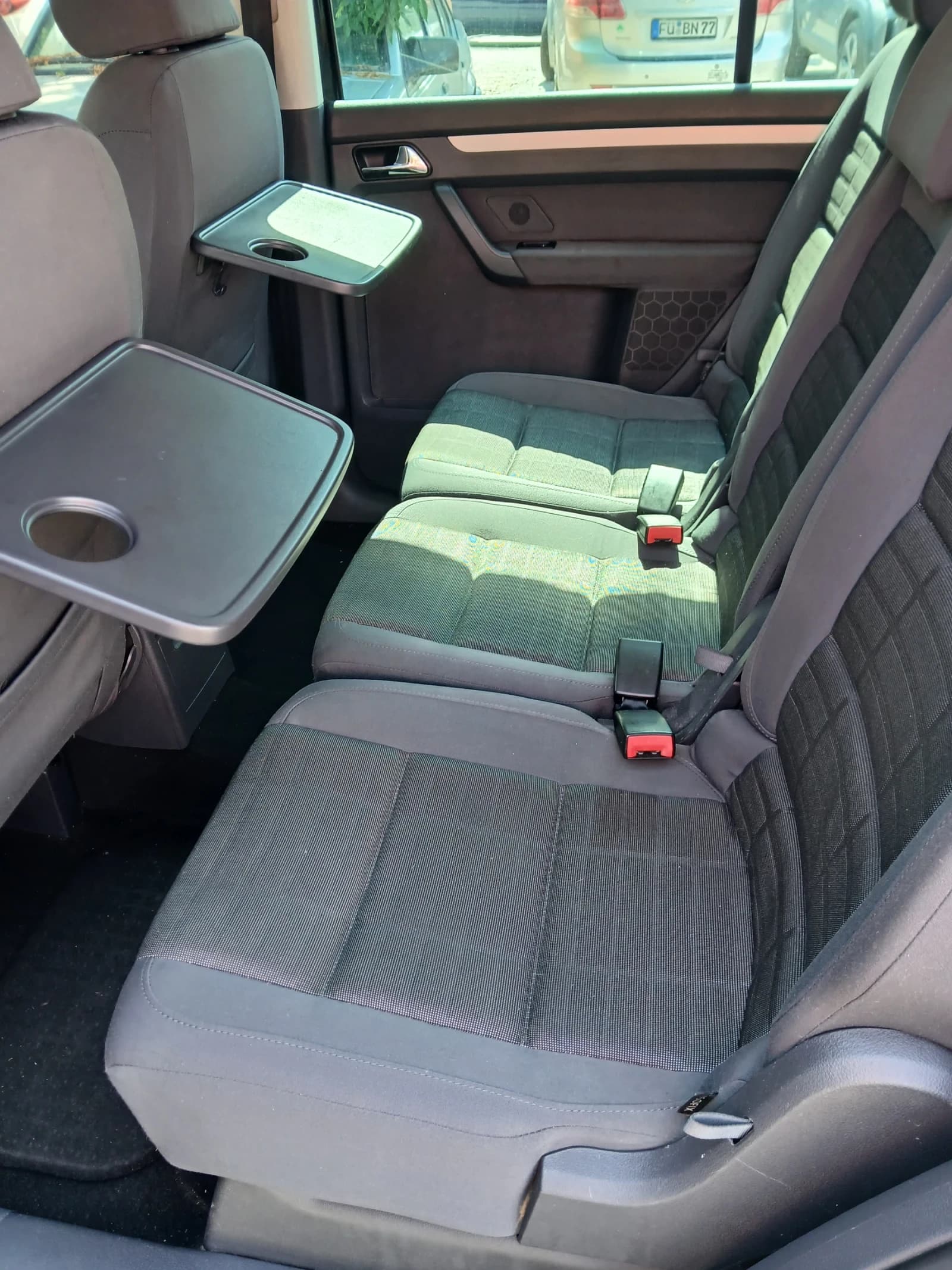 VW Touran Touran - Image 6