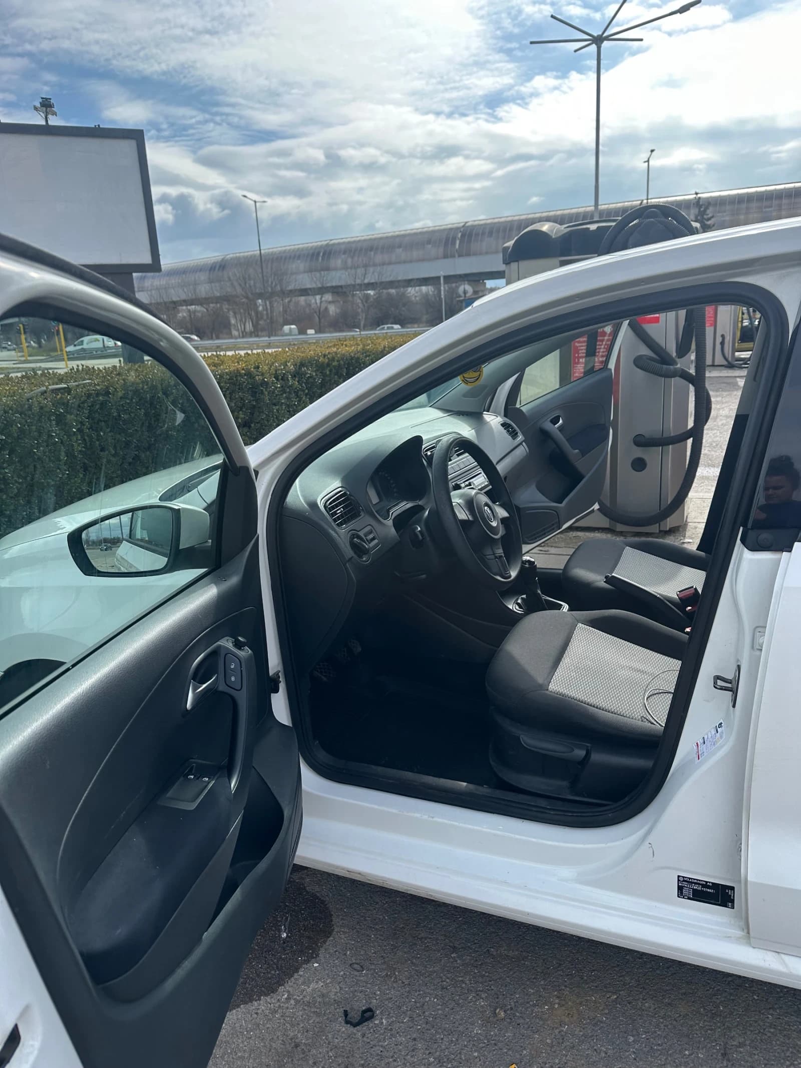 VW Polo Polo - Image 2